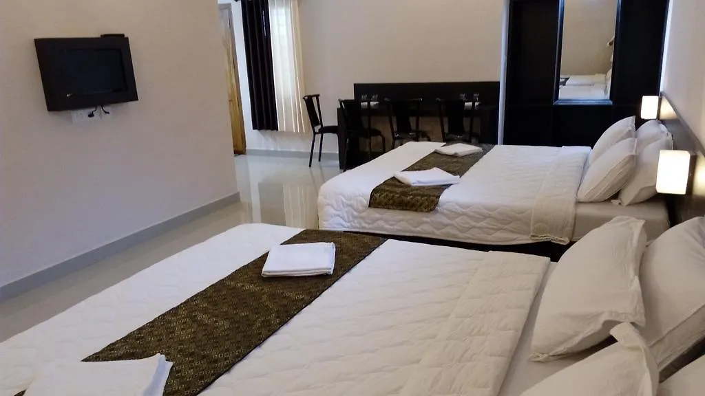 Charles Premier Inn Thekkady